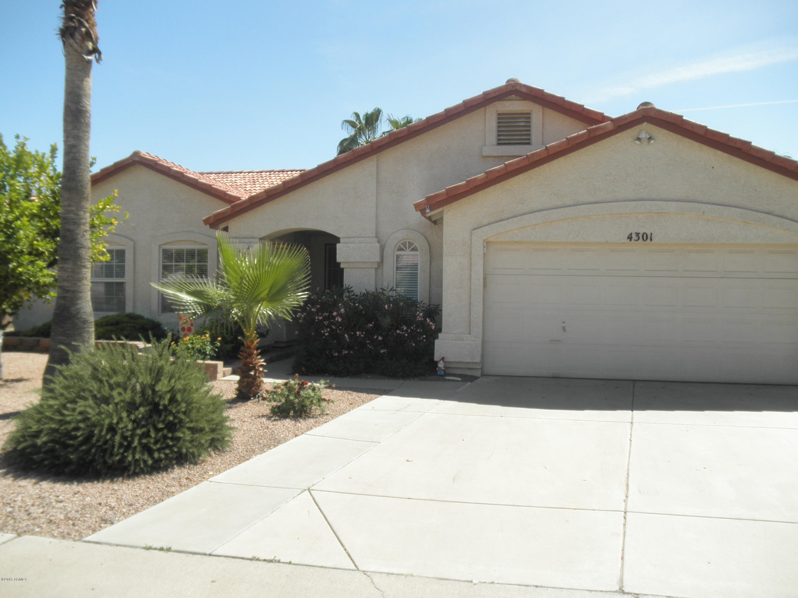 4301 East Frye Road Phoenix, AZ 85048 - Photo 1 of 17 front