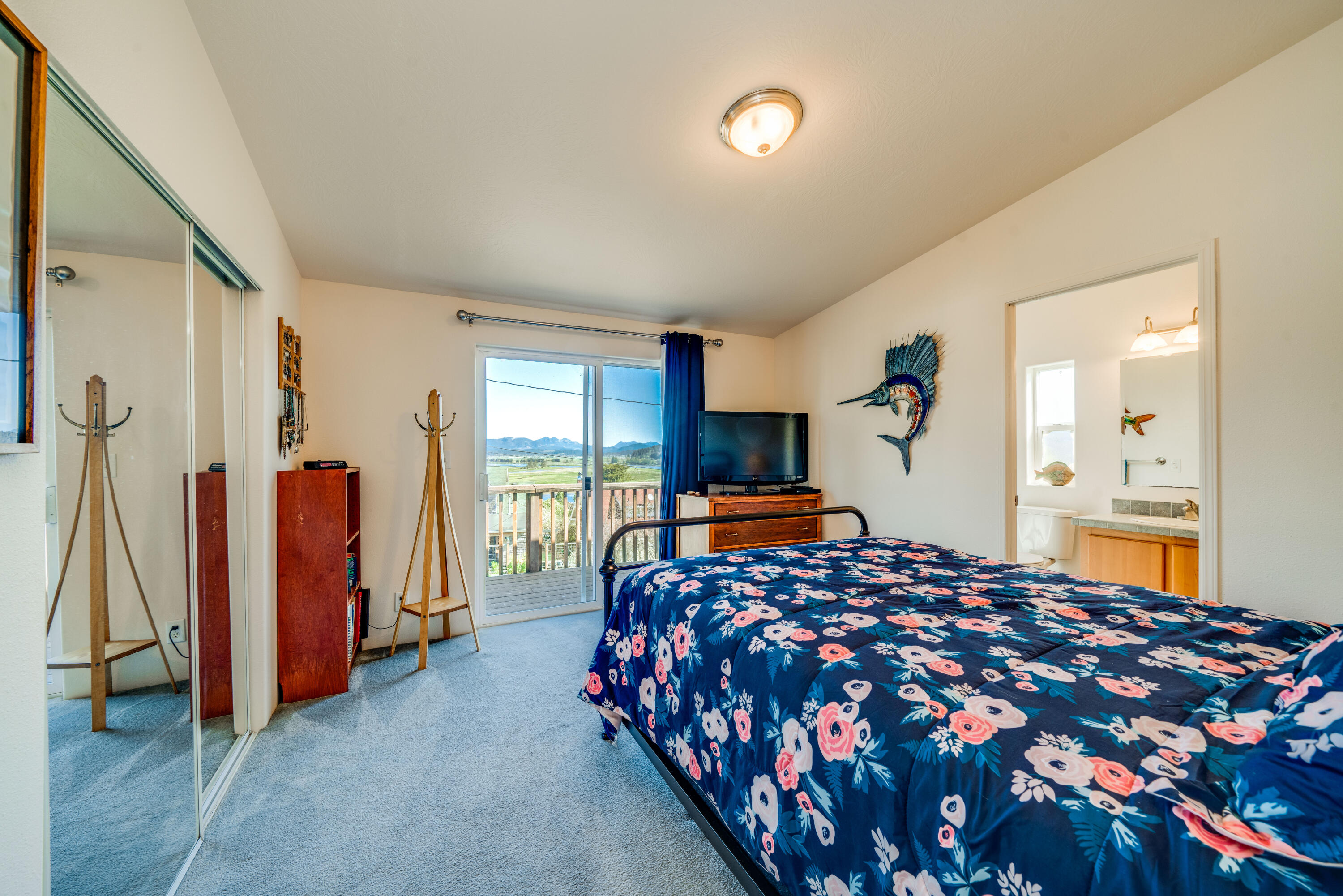178 South River View Street Wheeler, OR 97147 - Photo 8 of 32 Master bedroom