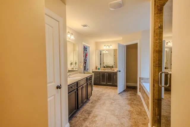 $480,000 | 237 Towns Walk Drive, Athens, GA 30606