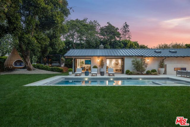 $13,800,000 | 1508 Old Oak Road, Los Angeles, CA 90049