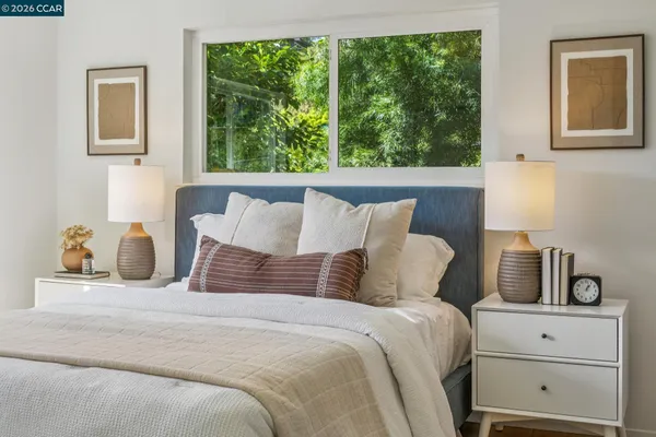 $995,000 | 6728 Aitken Drive, Oakland, CA 94611