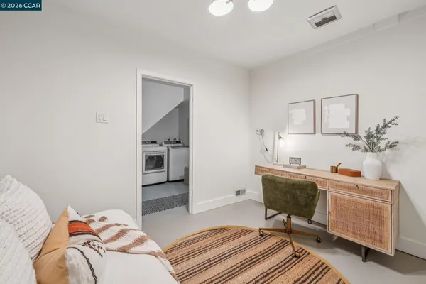 $995,000 | 6728 Aitken Drive, Oakland, CA 94611