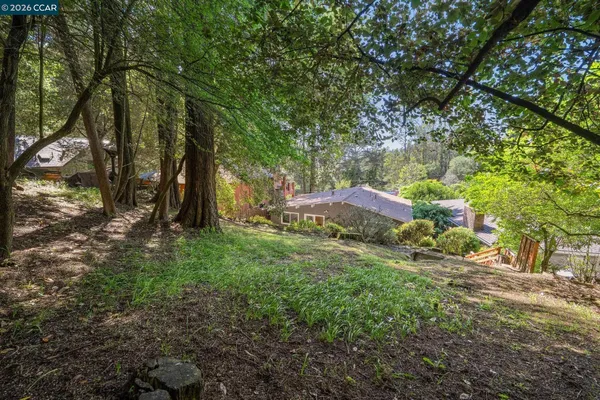 $995,000 | 6728 Aitken Drive, Oakland, CA 94611