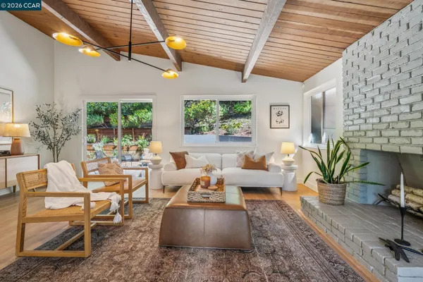 $995,000 | 6728 Aitken Drive, Oakland, CA 94611