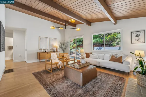 $995,000 | 6728 Aitken Drive, Oakland, CA 94611