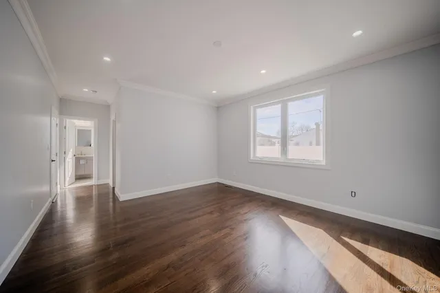 $1,549,000 | 68 Spruce Street, Hicksville, NY 11801