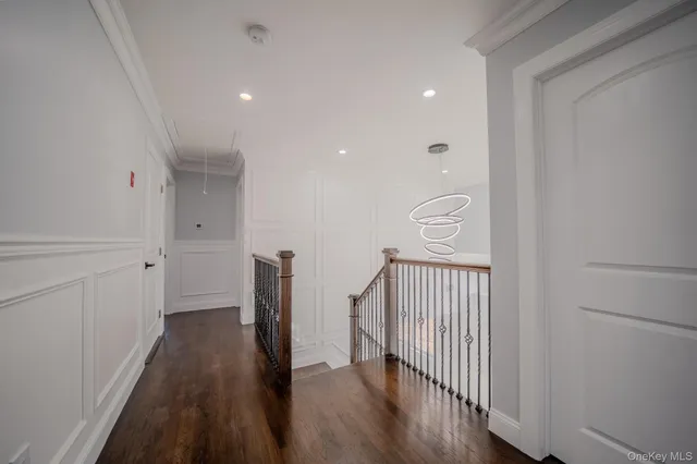 $1,549,000 | 68 Spruce Street, Hicksville, NY 11801