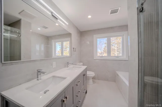 $1,549,000 | 68 Spruce Street, Hicksville, NY 11801