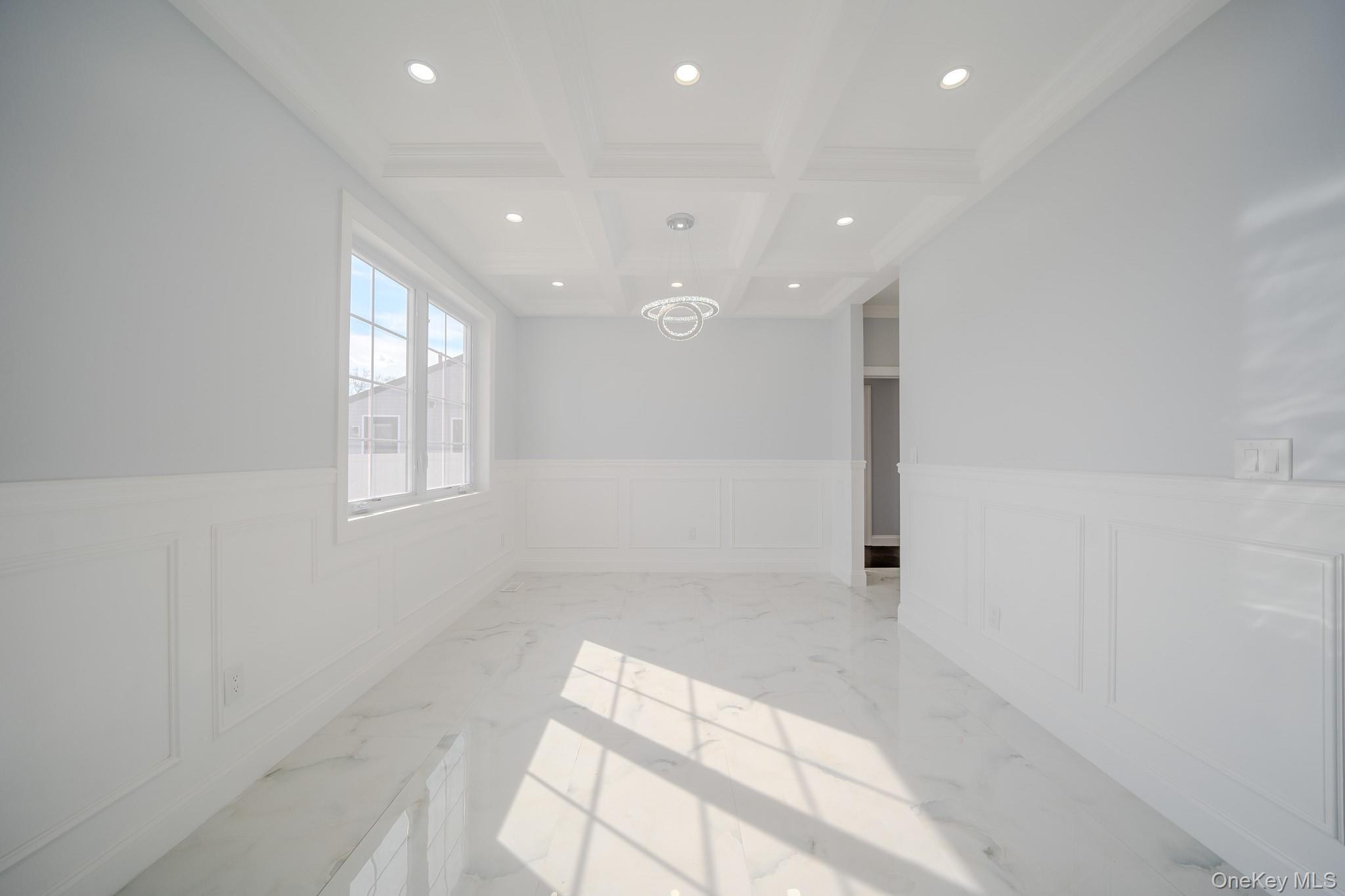 68 Spruce Street Hicksville, NY 11801 - Photo 8 of 39