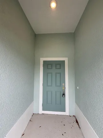 $378,000 | 8 Bird Tree Place, Palm Coast, FL 32137