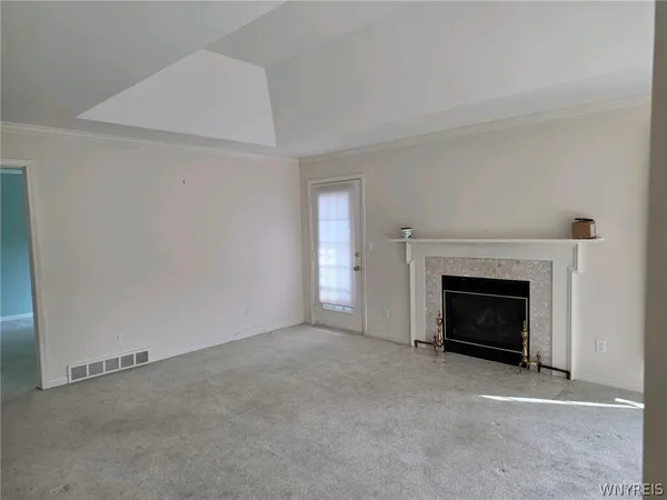 $489,000 | 3 St Charles Court, Amherst, NY 14221