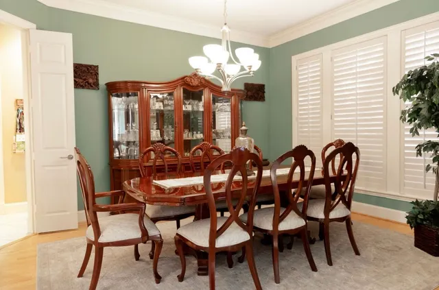 $1,050,000 | 1614 Lake Wilderness Lane, Houston, TX 77345