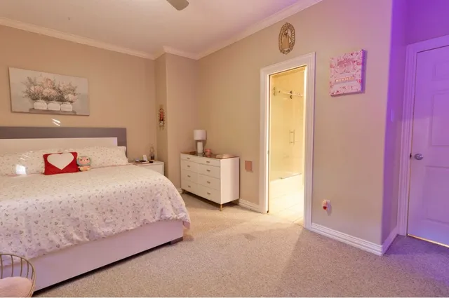 $1,050,000 | 1614 Lake Wilderness Lane, Houston, TX 77345