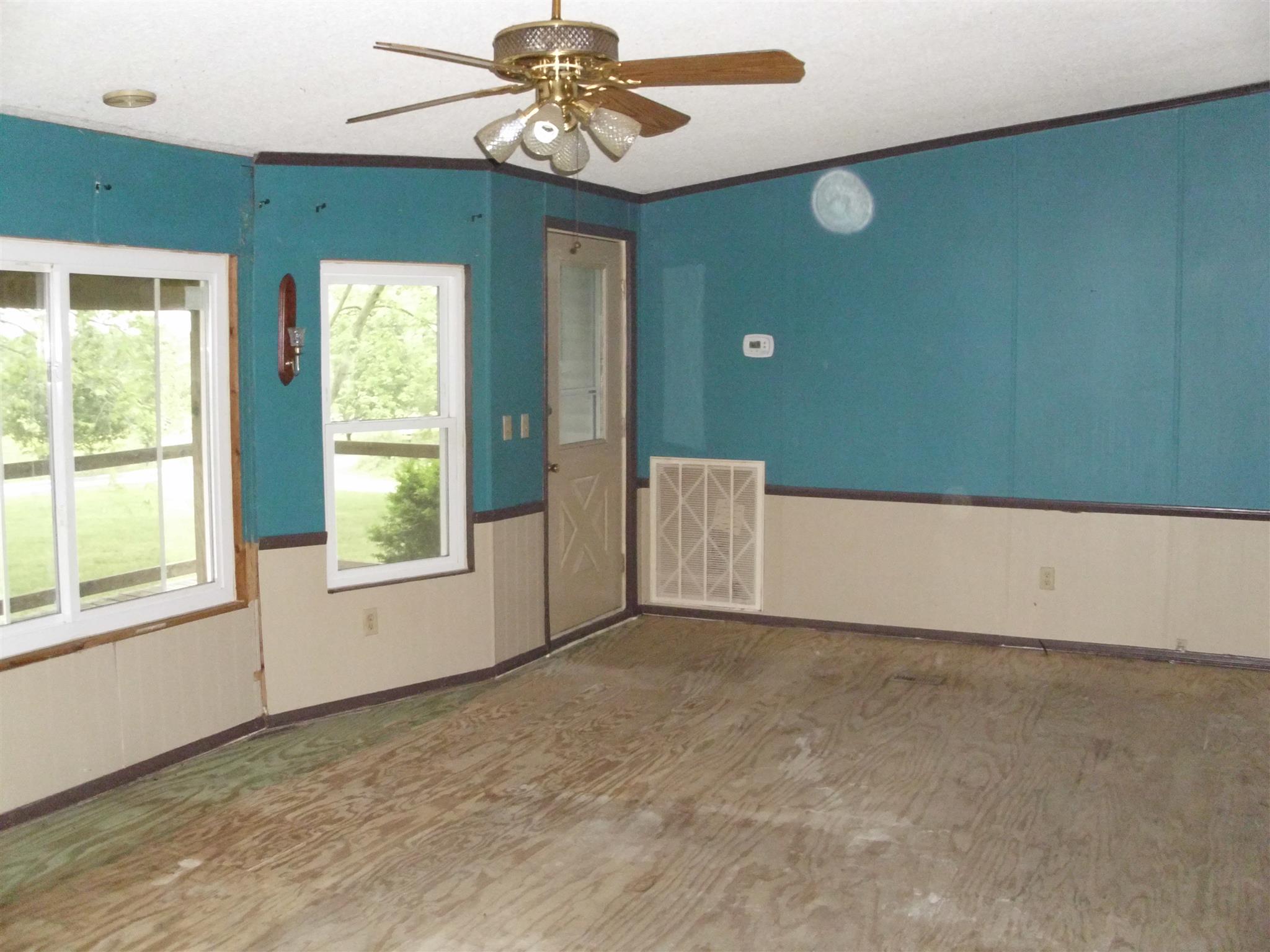 5131 Henson Road Springfield, TN 37172 - Photo 3 of 17
