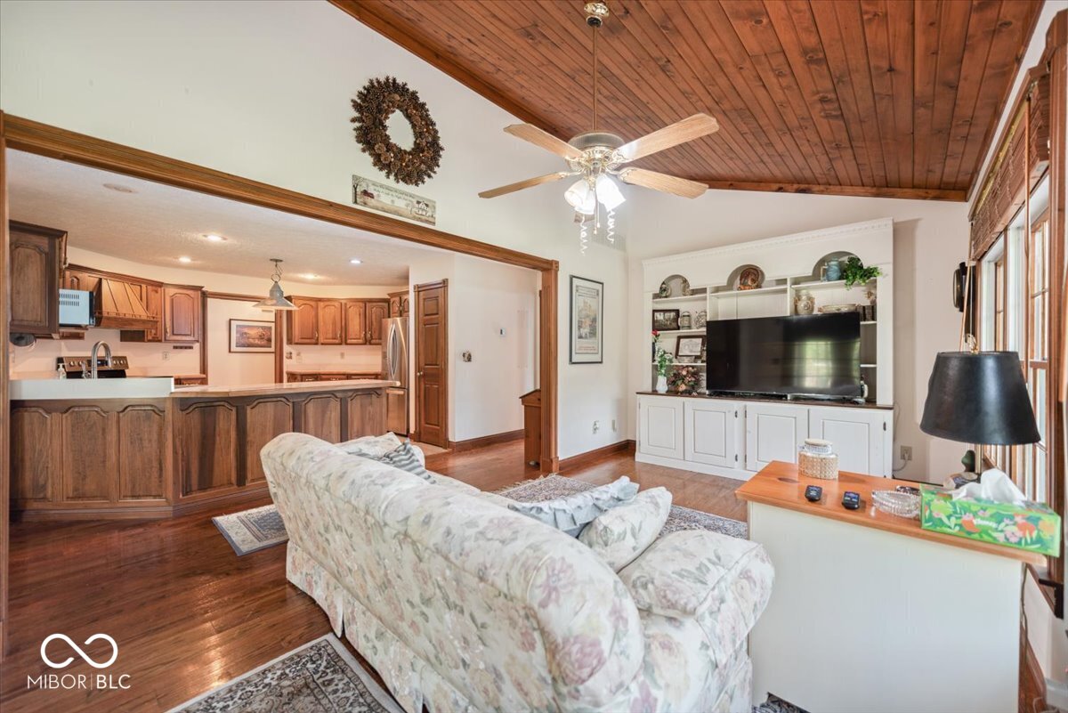 8031 Hardin Ridge Road Heltonville, IN 47436 - Photo 11 of 42 Gallery Image 11