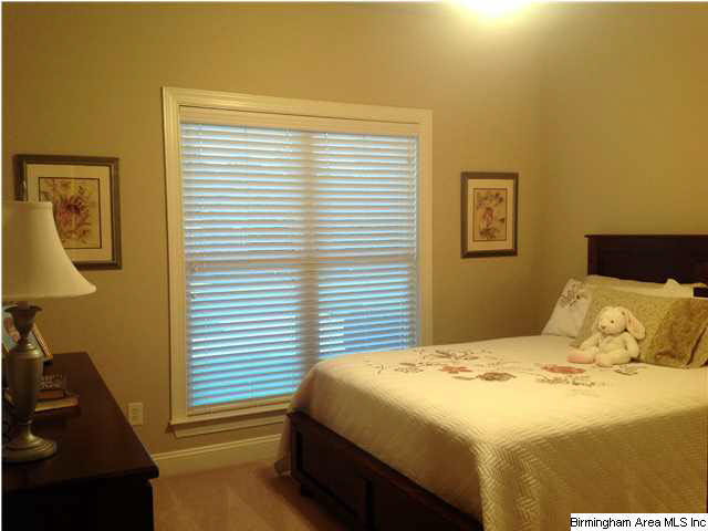 128 Lakeland Ridge Chelsea, AL 35043 - Photo 16 of 32