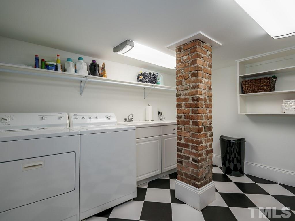 113 Hudson Street Raleigh, NC 27608 - Photo 23 of 30