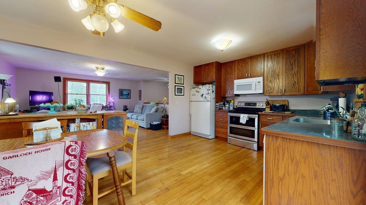 29 Potter Road Fairfax, VT 05454 - Photo 11 of 39