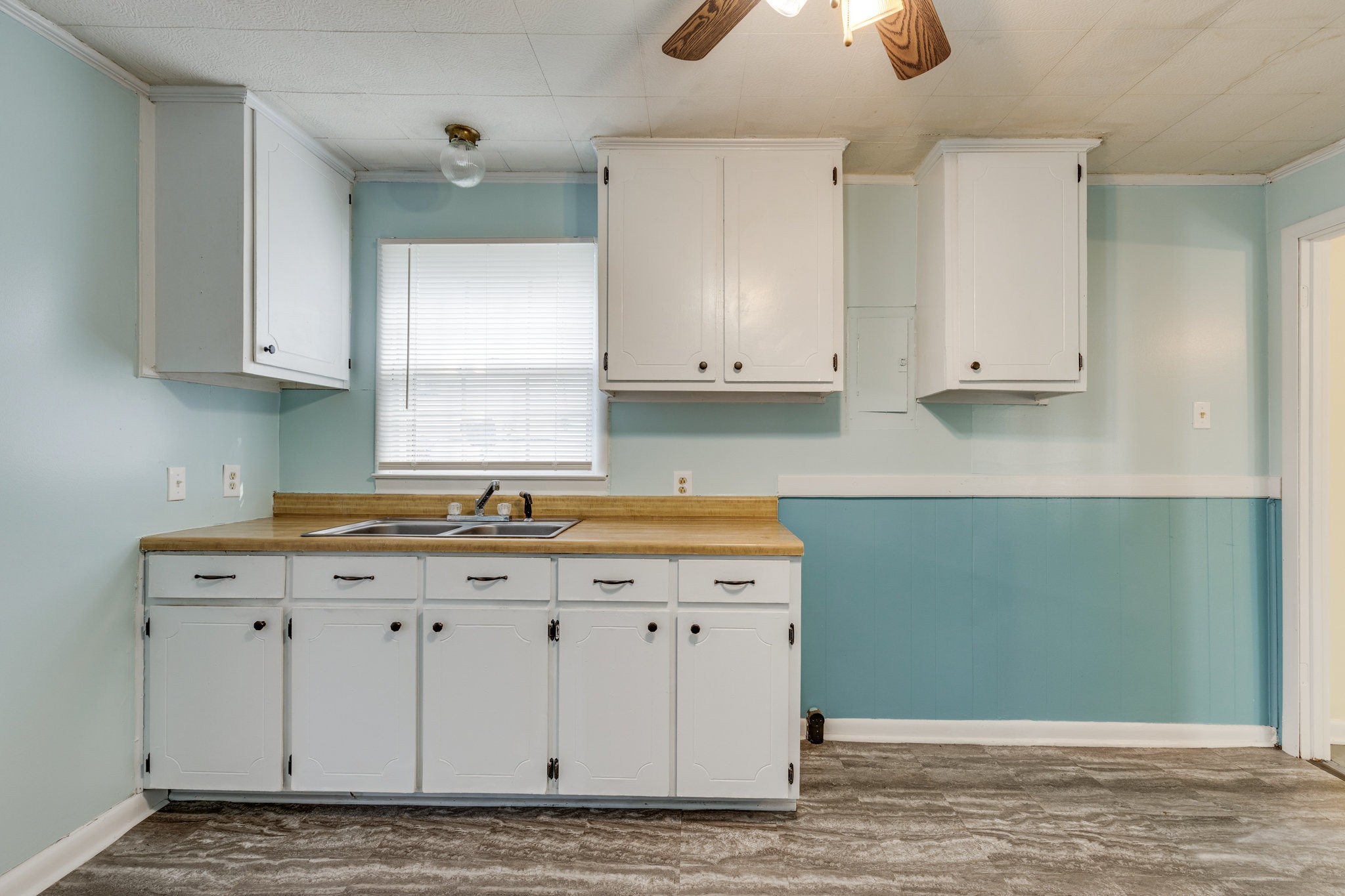 306 East 17th Street Columbia, TN 38401 - Photo 11 of 23