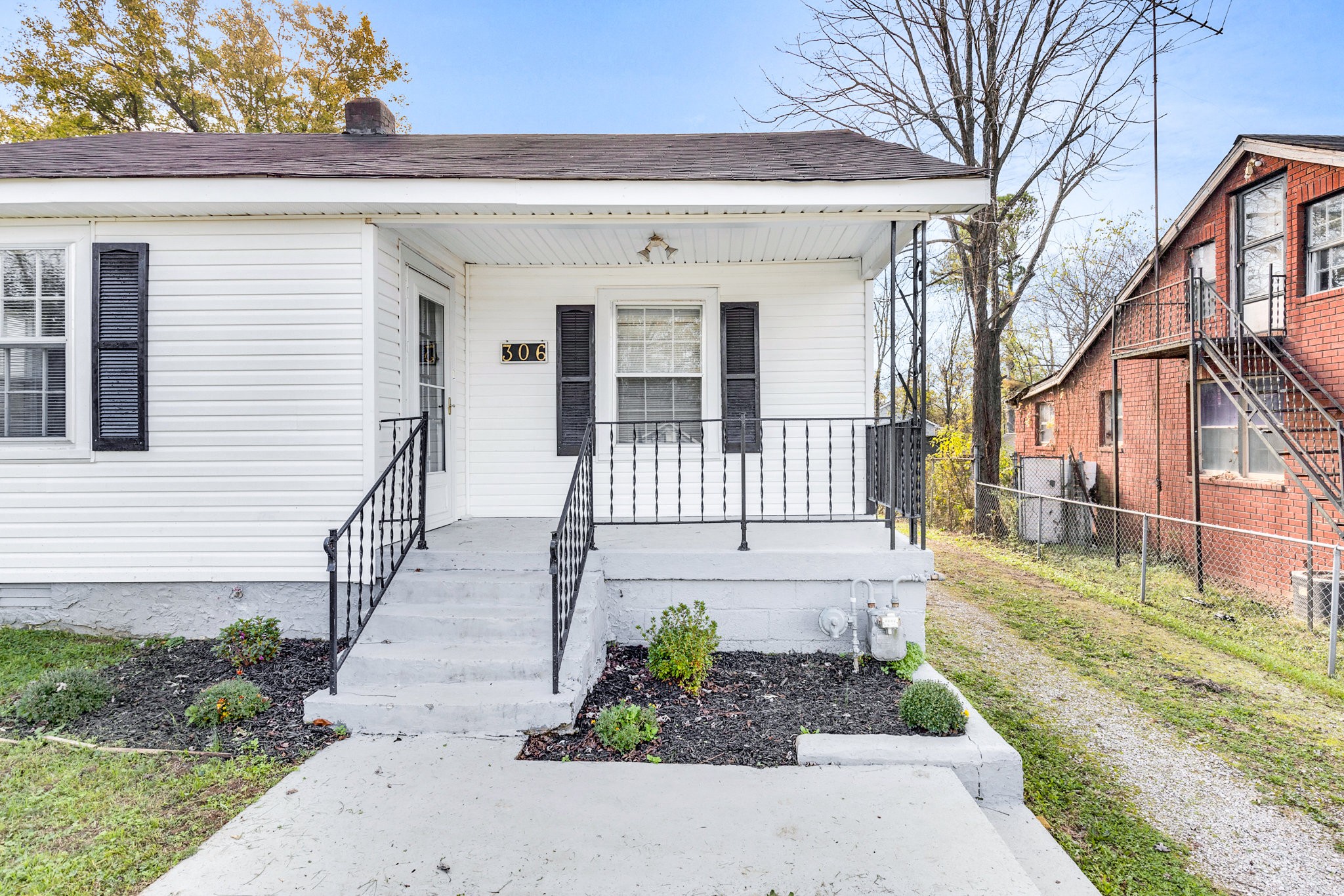 306 East 17th Street Columbia, TN 38401 - Photo 3 of 23