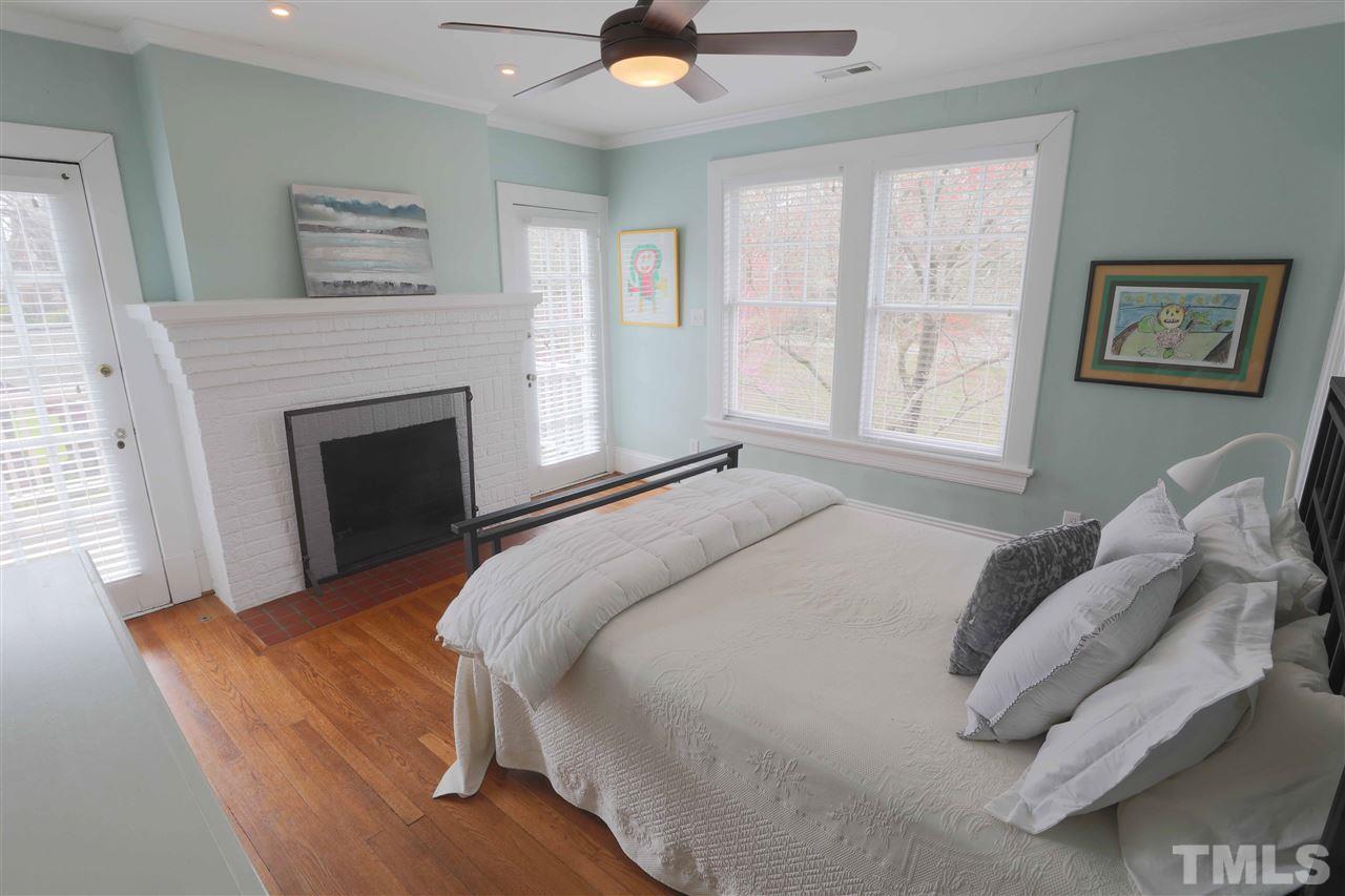 204 East Park Drive Raleigh, NC 27605 - Photo 17 of 25 Gallery Image 17