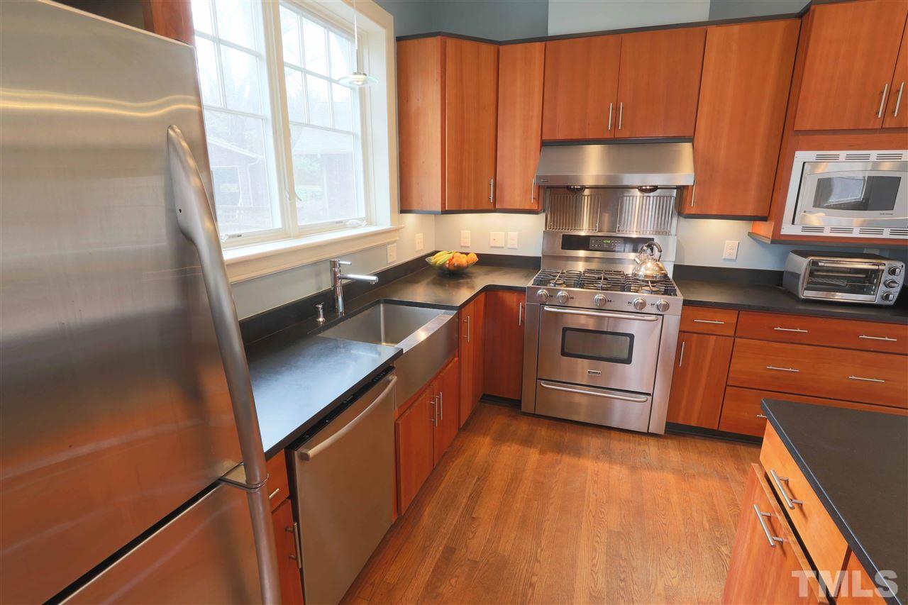 204 East Park Drive Raleigh, NC 27605 - Photo 8 of 25 Gallery Image 8