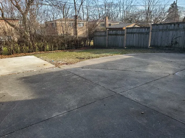 $500,000 | 542 Laramie Avenue, Wilmette, IL 60091