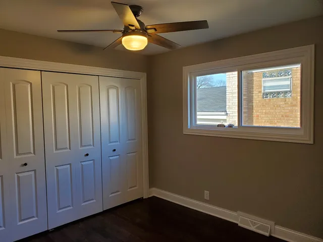 $500,000 | 542 Laramie Avenue, Wilmette, IL 60091