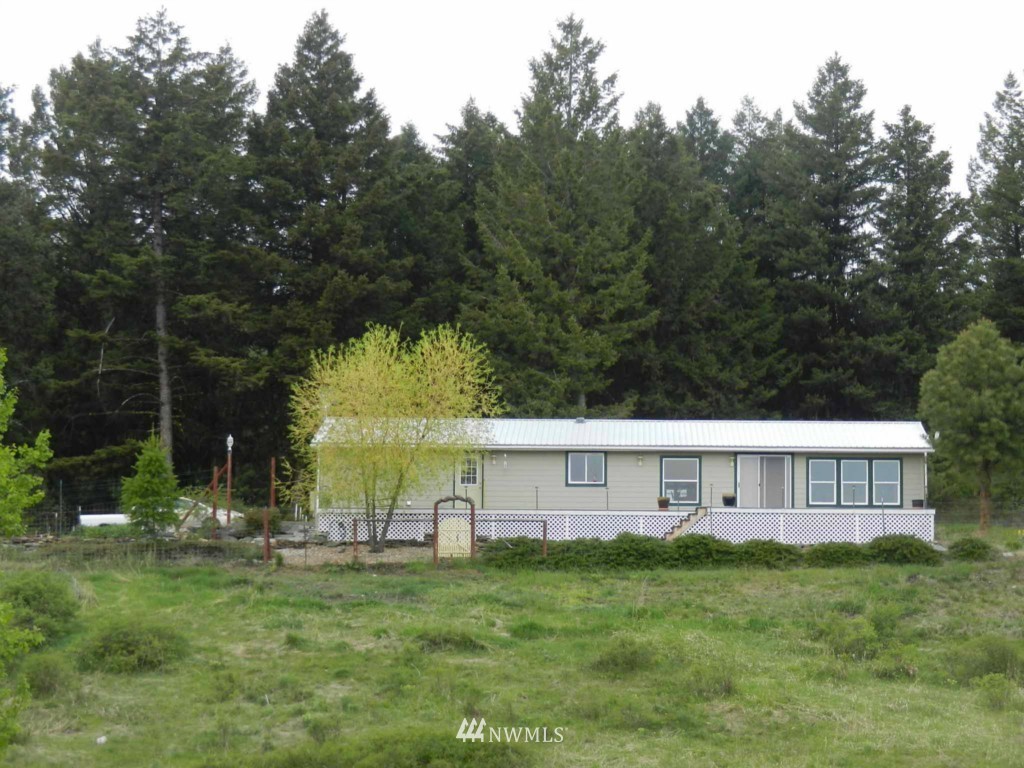 545 Nealey Road Oroville, WA 98844 - Photo 3 of 20 Gallery Image 3