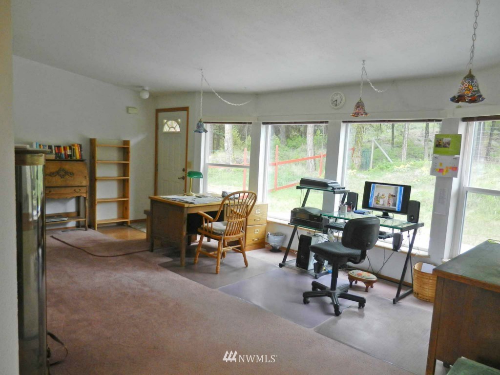 545 Nealey Road Oroville, WA 98844 - Photo 6 of 20 Gallery Image 6