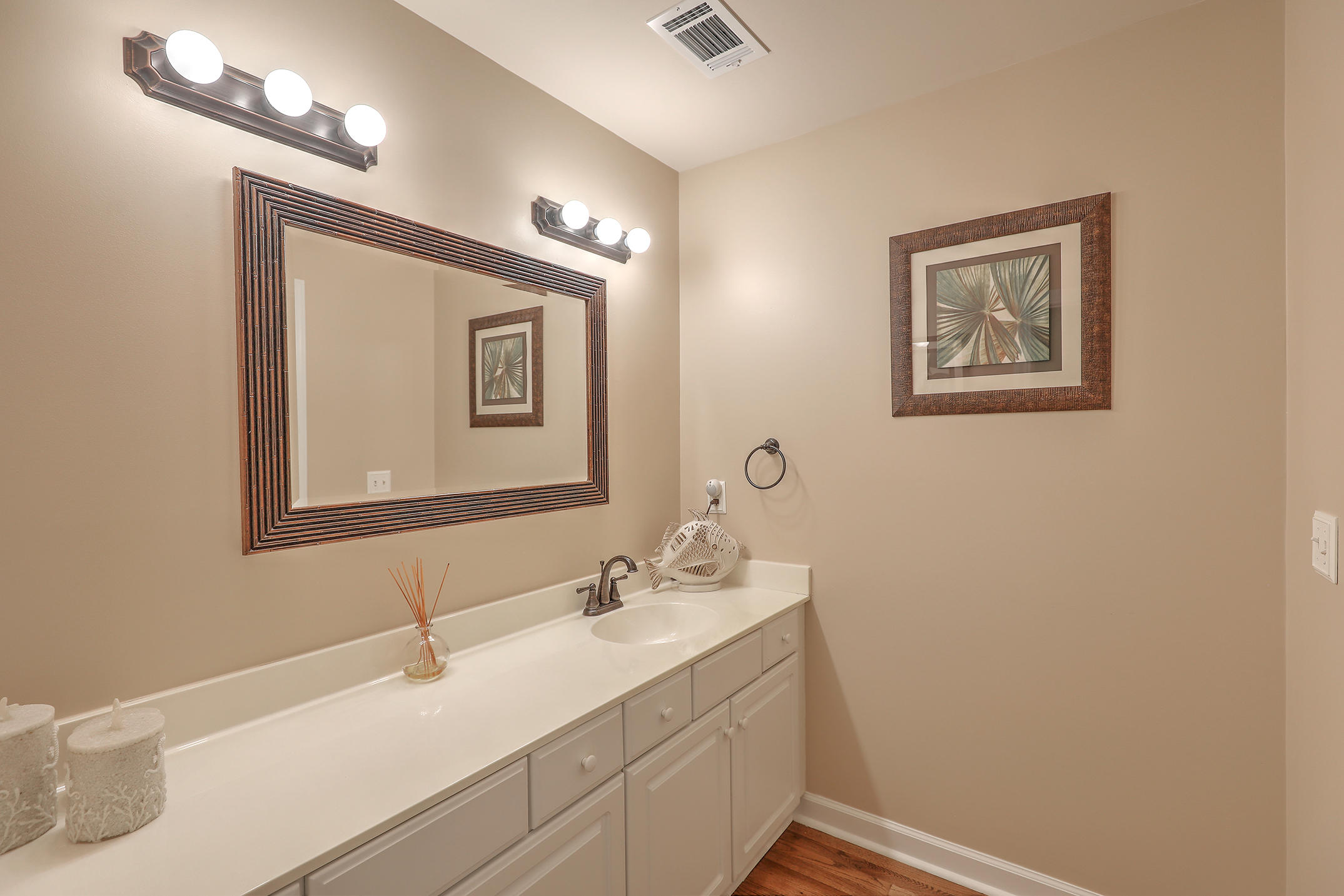 3020 Linksland Road Mount Pleasant, SC 29466 - Photo 27 of 36 1R3A8284_5_6