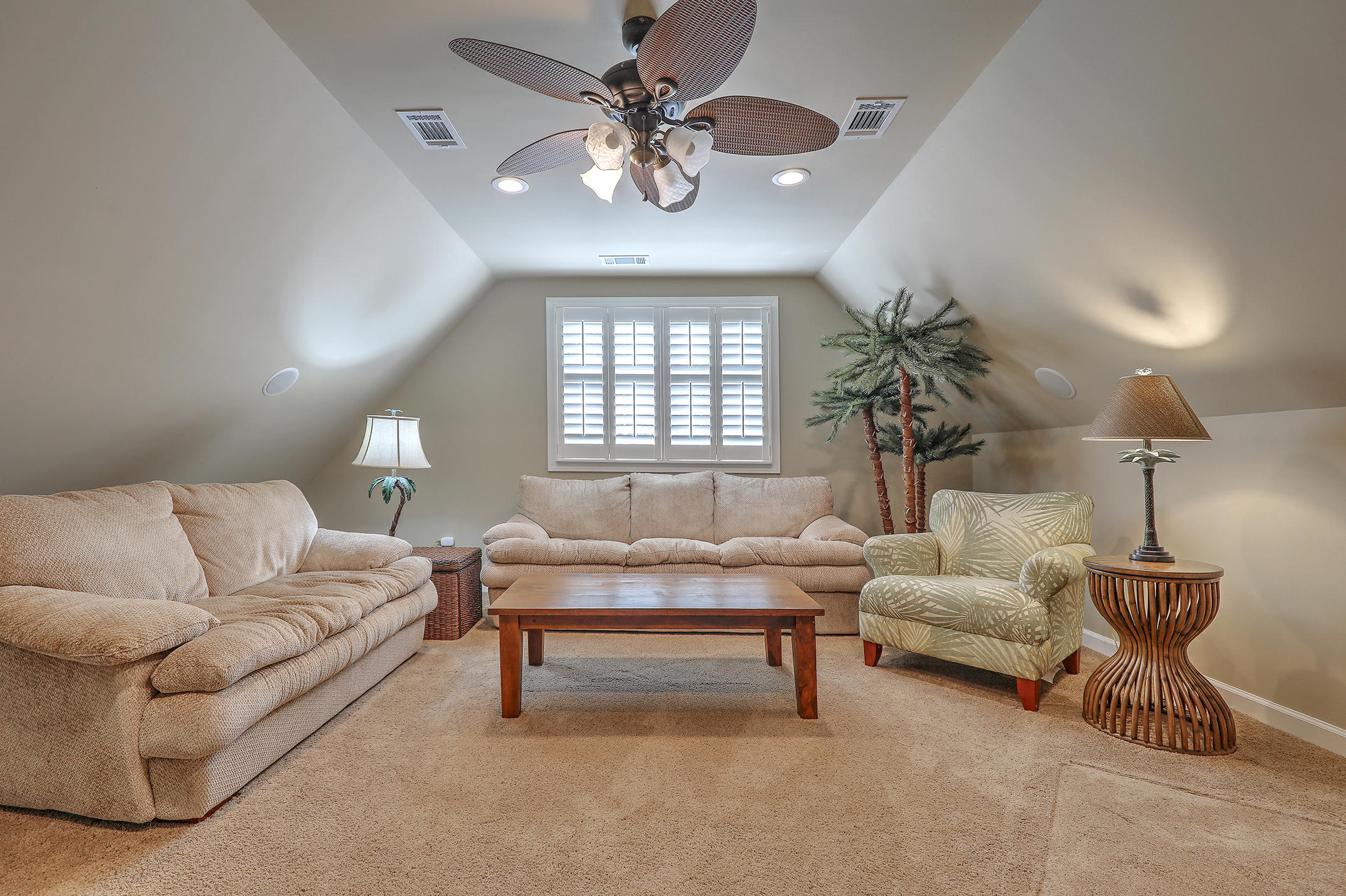 3020 Linksland Road Mount Pleasant, SC 29466 - Photo 7 of 36 1R3A8296_7_8