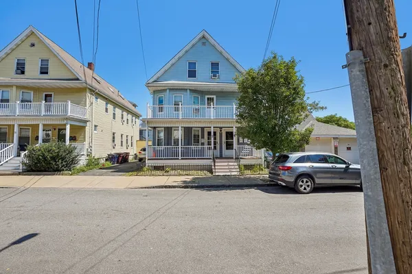 $2,400 | 9 Porter Street, Unit 3, Everett, MA 02149