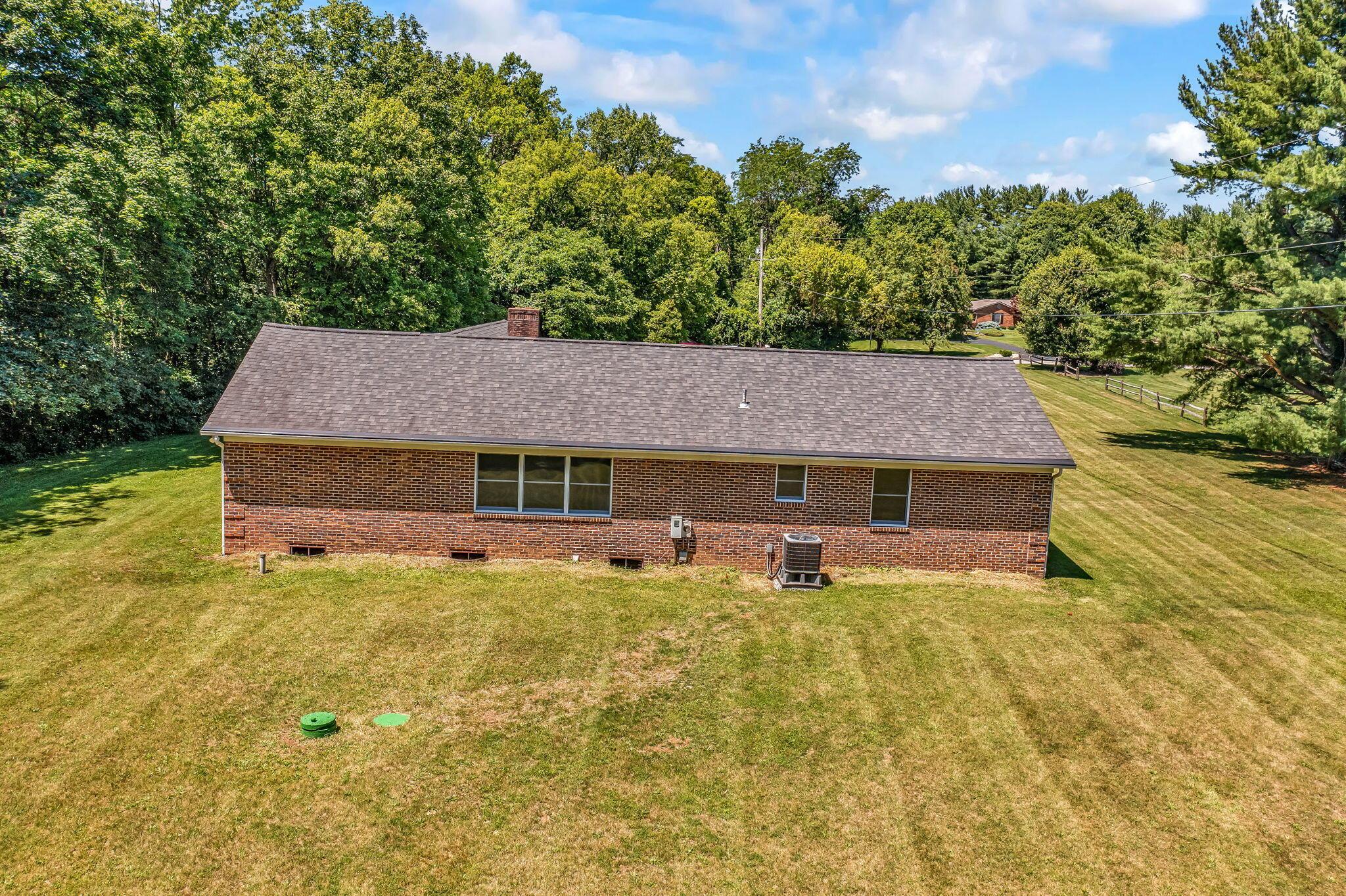 1270 Carriage Road Powell, OH 43065 - Photo 67 of 69 21-web-or-mls-1270CarriageRoad_Hommati10