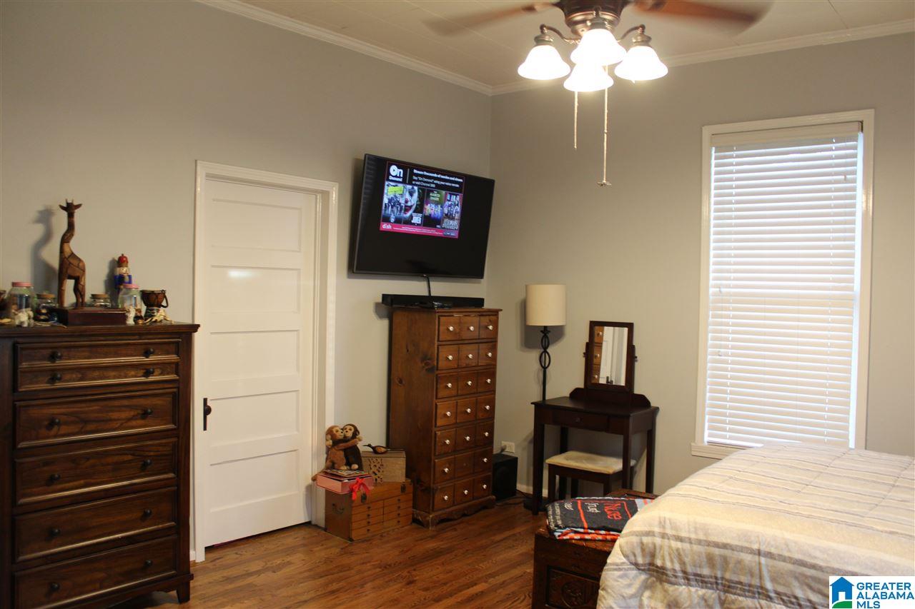 201 Adams Avenue West Oneonta, AL 35121 - Photo 20 of 37