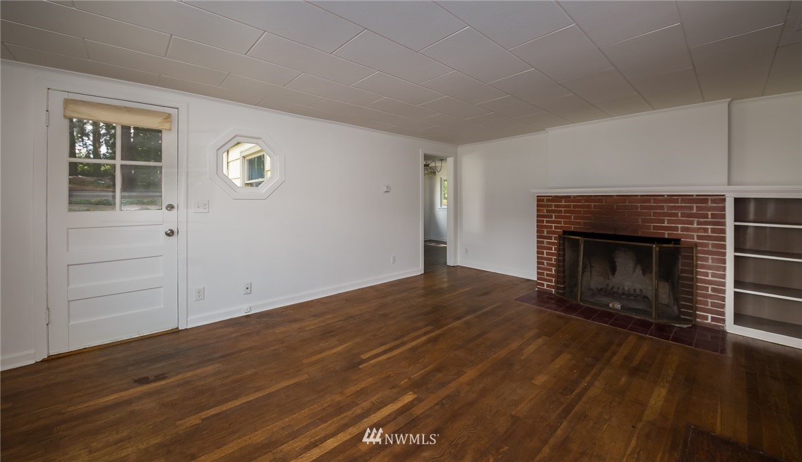 7018 Johnson Road Northeast Federal Way, WA 98422 - Photo 2 of 14