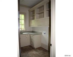 4522 Sharon View Road Charlotte, NC 28226 - Photo 13 of 14 Gallery Image 13
