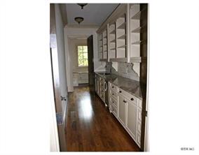4522 Sharon View Road Charlotte, NC 28226 - Photo 4 of 14 Gallery Image 4