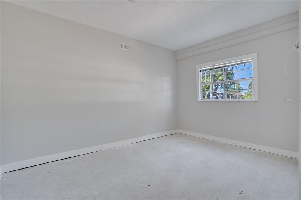 333 12th Avenue Indian Rocks Beach, FL 33785 - Photo 45 of 64 an empty room with a window
