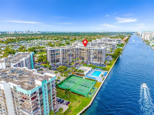 $3,100 | 600 Parkview Drive, Unit 1114, Hallandale Beach, FL 33009