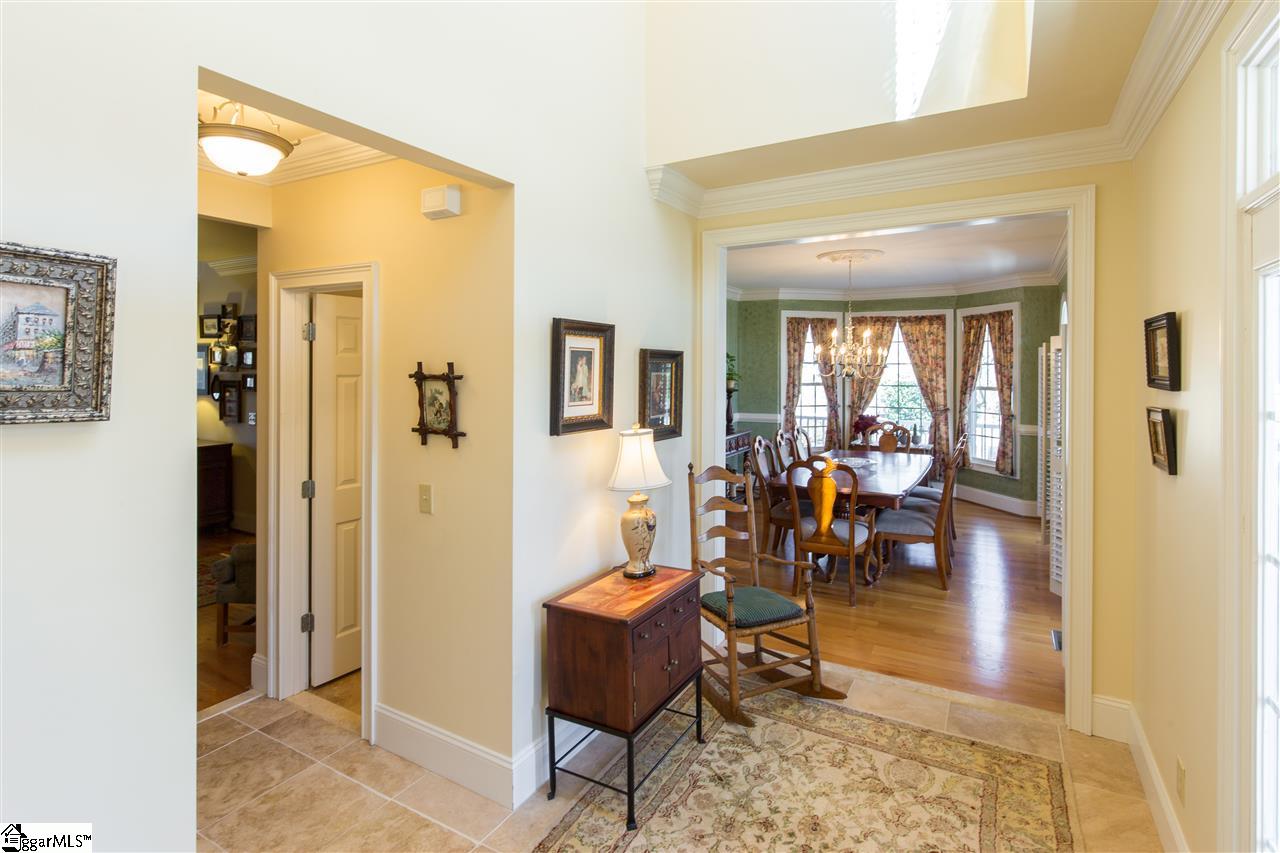 175 Waters Road Taylors, SC 29687 - Photo 4 of 36 Open Foyer