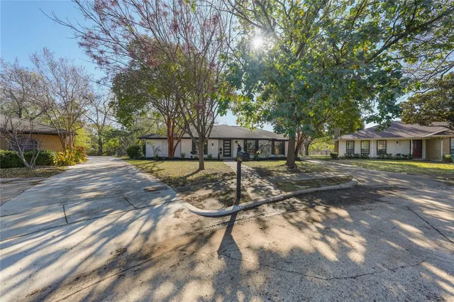 $635,000 | 2708 Lark Circle, Plano, TX 75075