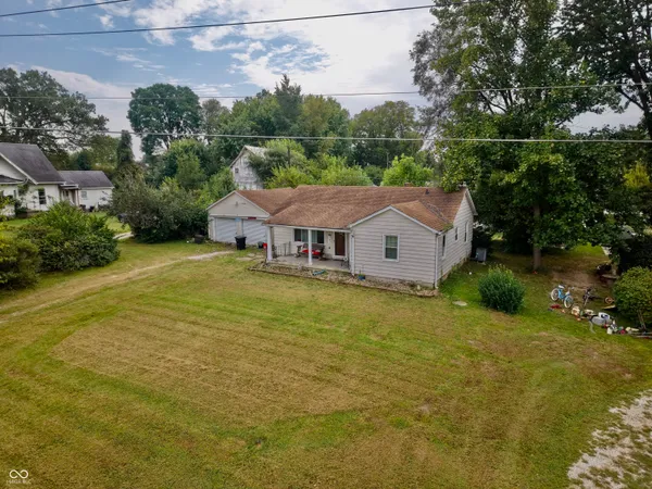 $215,000 | 1105 Highway 144, Mooresville, IN 46158