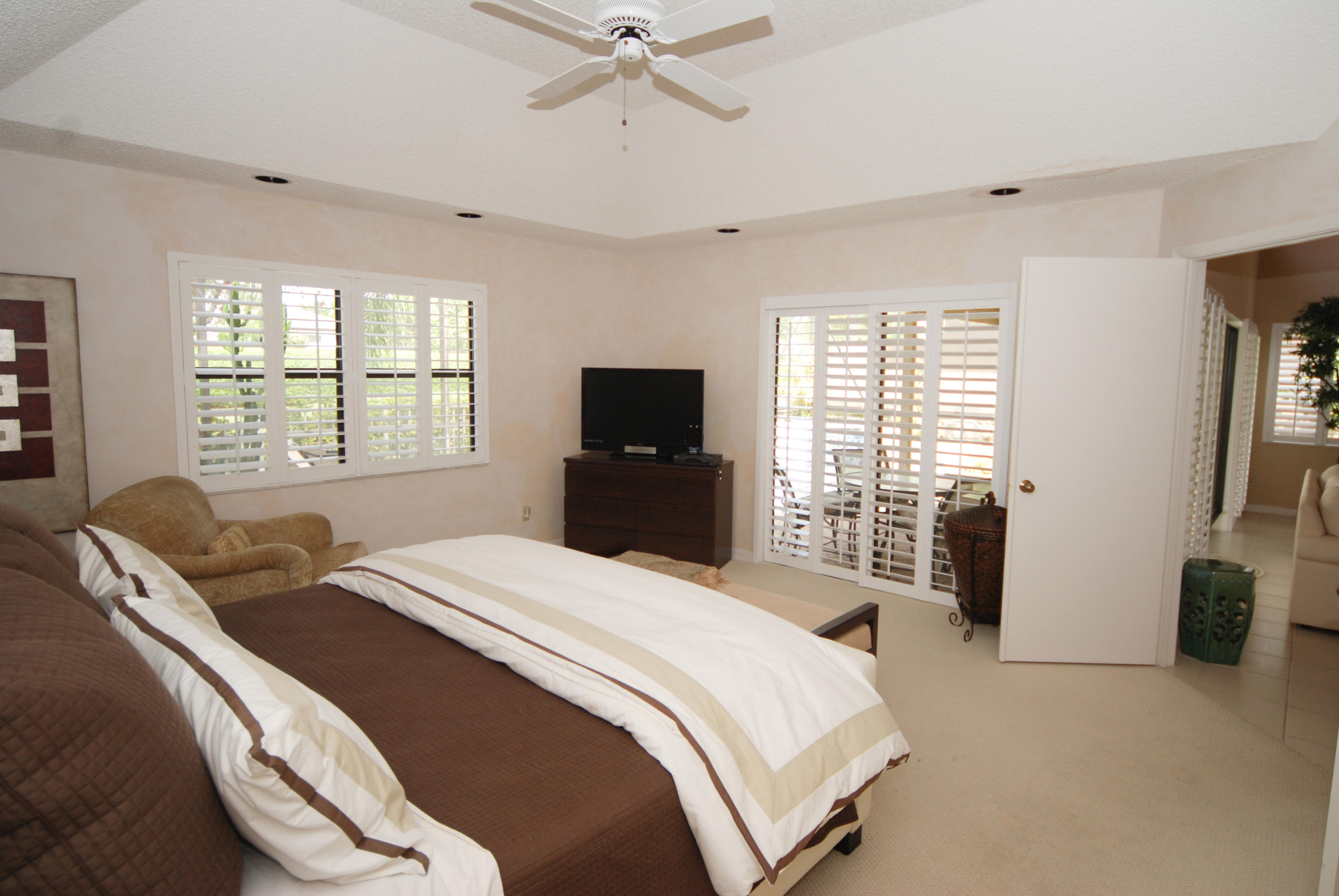 17521 Vía Capri Boca Raton, FL 33496 - Photo 15 of 19 DSC_0161