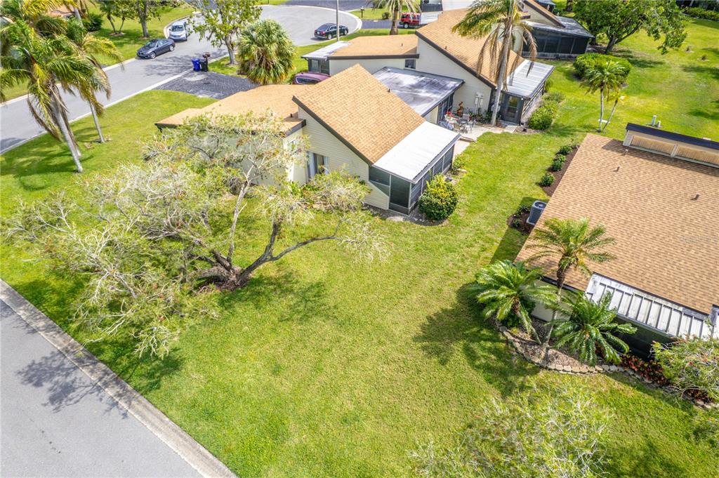 633 White Pine Tree Road, Unit 27 Venice, FL 34285 - Photo 24 of 34