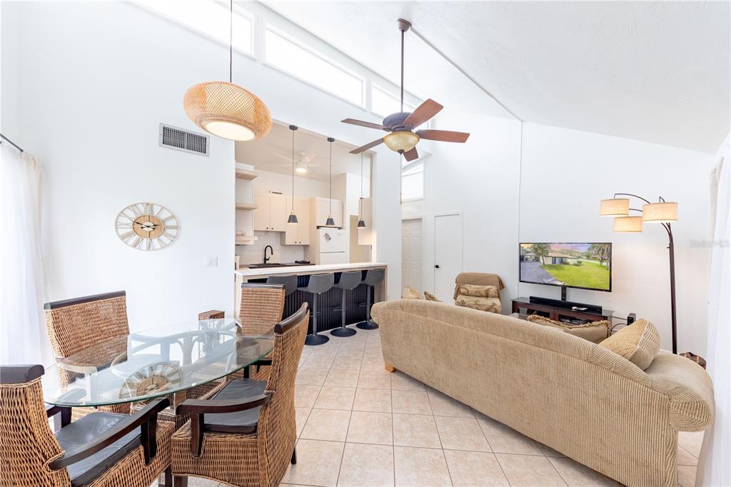 633 White Pine Tree Road, Unit 27 Venice, FL 34285 - Photo 6 of 34