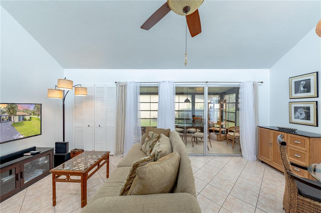 633 White Pine Tree Road, Unit 27 Venice, FL 34285 - Photo 7 of 34