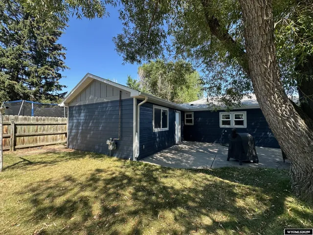 $365,000 | 732 North Carrington Avenue, Buffalo, WY 82834