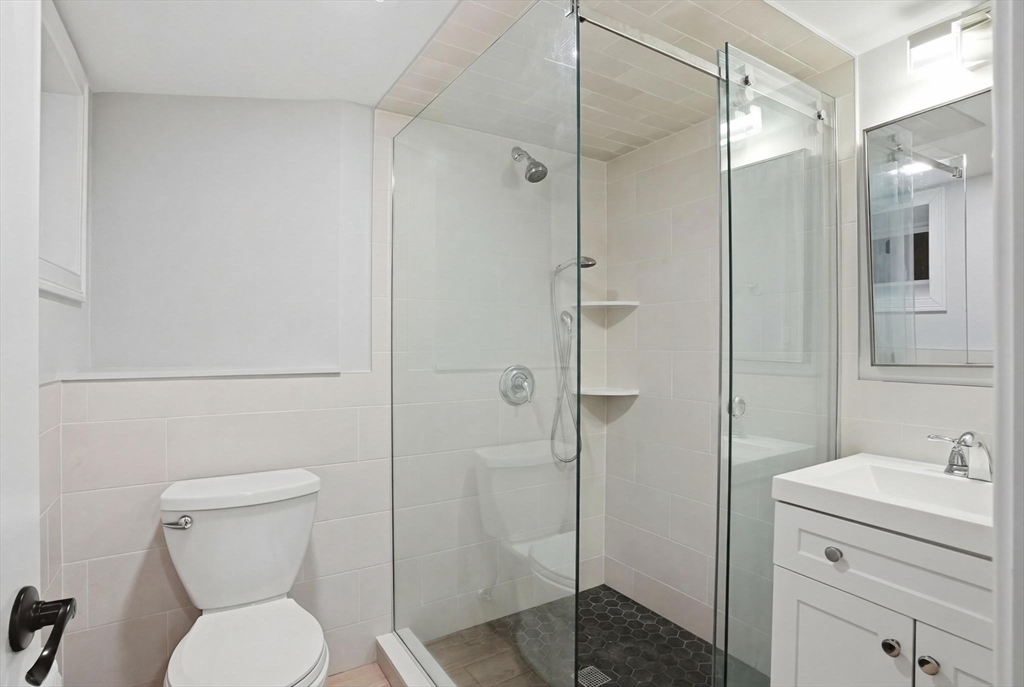 20 Bentham Road Boston, MA 02122 - Photo 11 of 16