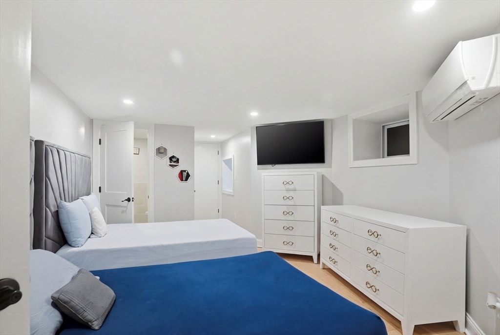 20 Bentham Road Boston, MA 02122 - Photo 12 of 16